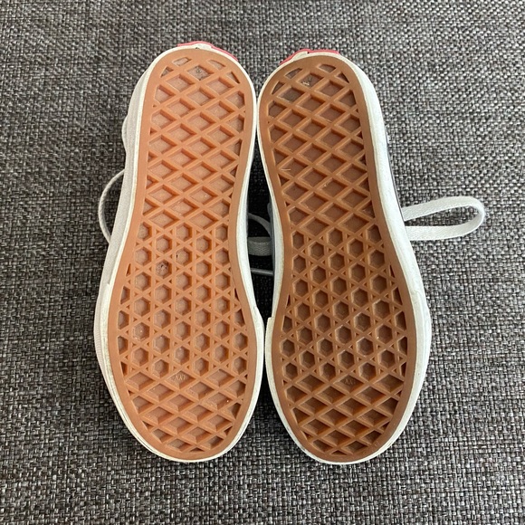 Vans Kids Old Skool V Core Lace Up Sneakers Size 11.5, Dusty Blue, Suede Details - Picture 10 of 12